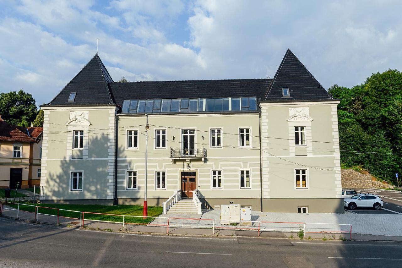 Aparthotel Apartmanovy Dom Grand - Contactless Check In Trenczyńskie Cieplice Zewnętrze zdjęcie