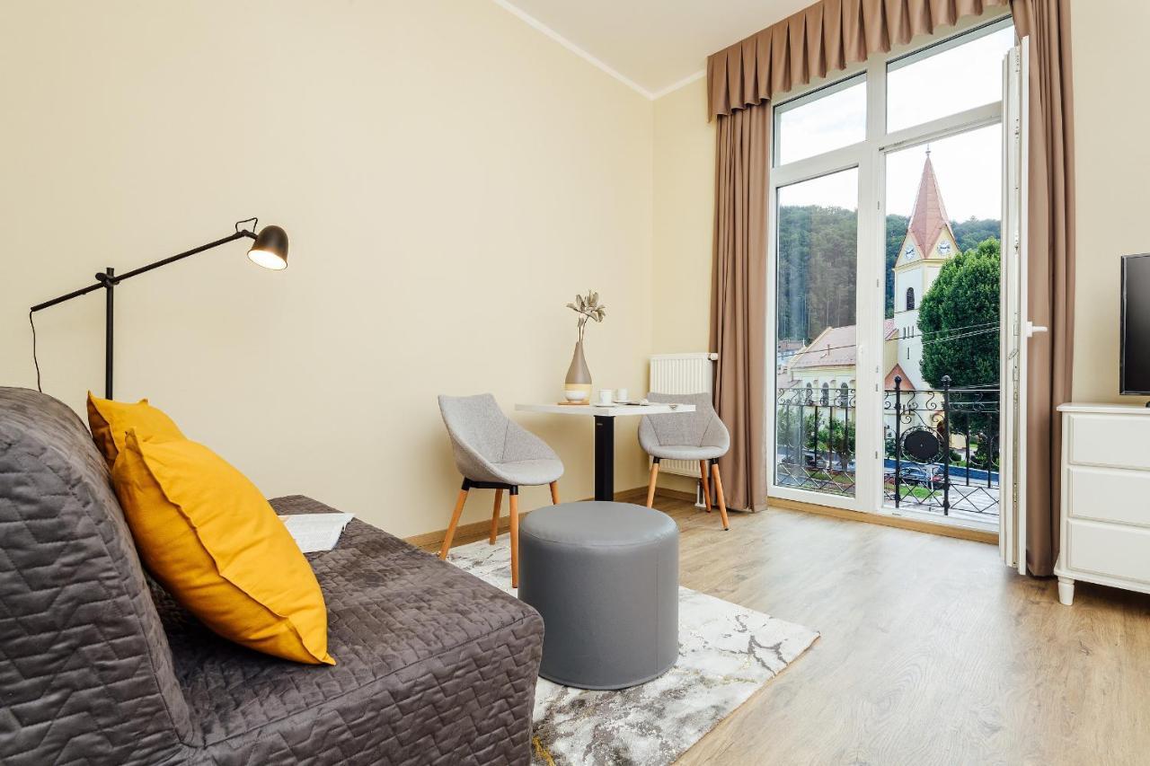 Apartmanovy Dom Grand - Contactless Check In Trenczyńskie Cieplice Zewnętrze zdjęcie
